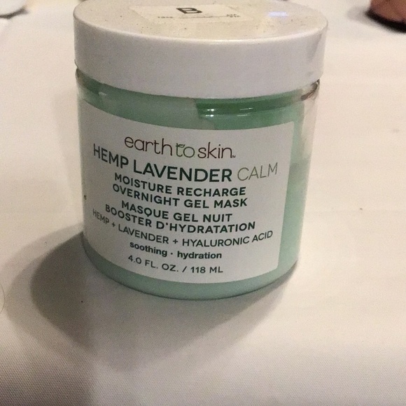 2 Earth to Skin Hemp Lavender Calm Overnight Calming Gel Mask - Picture 5 of 8